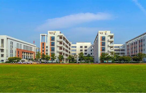 四川体育运动学校