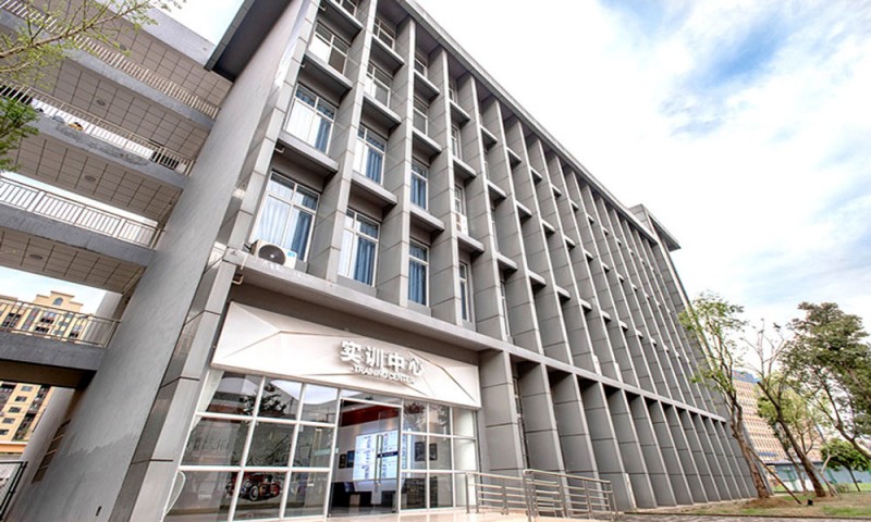 成都信息工程大学天府校区