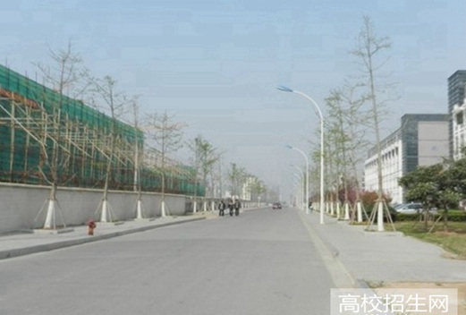 达州财贸学校