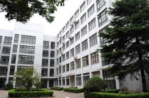 巴中星火科学技术学校