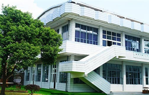 成都市武侯区亚细亚职业学校