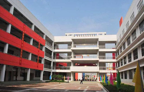 四川省泸县建筑职业中专学校