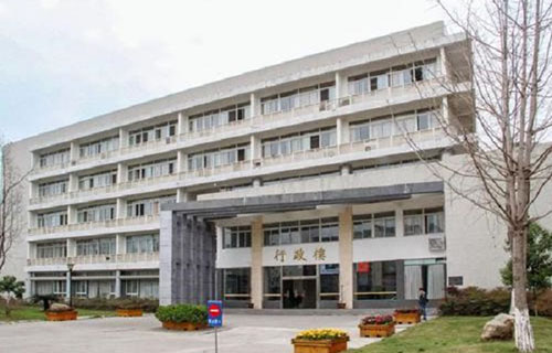 荣县技工学校