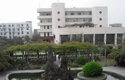 荣县技工学校