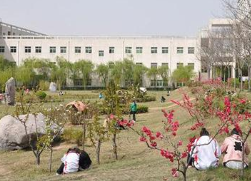 四川省乐山市竹根职业中专学校
