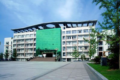 四川阆中师范学校