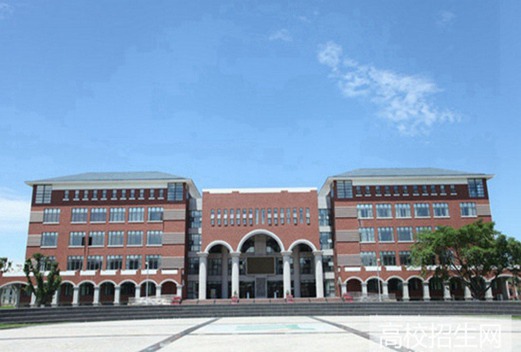 成都纺织高等专科学校