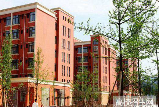 乐山市医药科技学校成都校区
